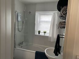 Impeccable 1-bed Apartment in Chesterfield