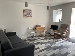 Impeccable 1-bed Apartment in Chesterfield