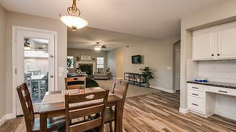 Massive 5 Bdrm Getaway W/pool, Hot Tub, Game Room!