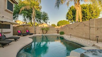 Massive 5 Bdrm Getaway W/pool, Hot Tub, Game Room!