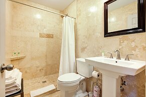 Wellington Inn by Hoco Hotels Collection