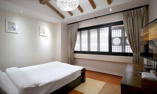 Jeonju Hanok Taejogung Hotel