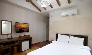 Jeonju Hanok Taejogung Hotel