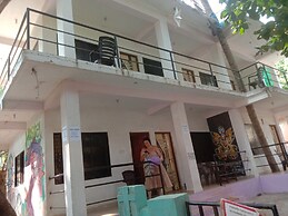 Est Hem Guesthouse Arambol