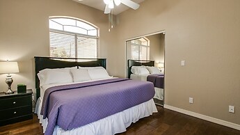 Fabulous 4-bdrm W/breathtaking Views & Pool!