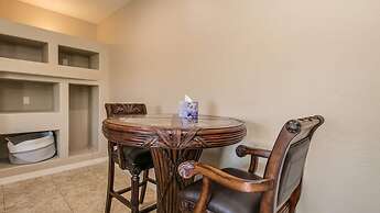 Fabulous 4-bdrm W/breathtaking Views & Pool!