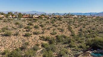 Fabulous 4-bdrm W/breathtaking Views & Pool!