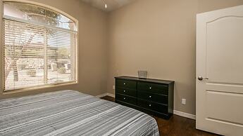 Fabulous 4-bdrm W/breathtaking Views & Pool!