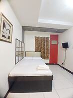 Cosmo Hotel Espana Near Ust