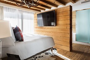 El Lodge Ski and Spa
