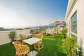 La Vista Patong Hotel