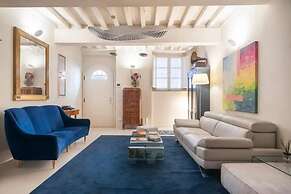 Luxury Tower House in the Heart of Pisa