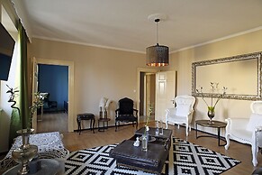 Pheelia Suite by Corfuescapes