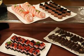 ALBAHOTELANDGLAMPING