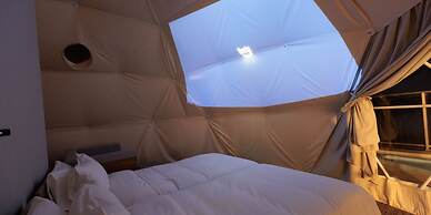 ALBAHOTELANDGLAMPING