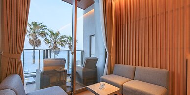 ALBAHOTELANDGLAMPING