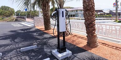 ALBAHOTELANDGLAMPING