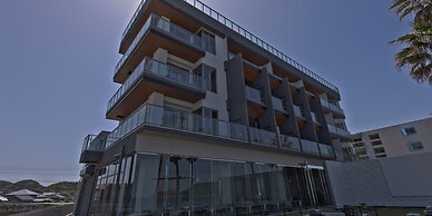 ALBAHOTELANDGLAMPING