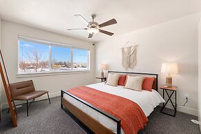 938 Jerome St Unit 2