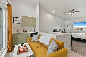 938 Jerome St Unit 2