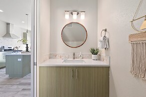 938 Jerome St Unit 2