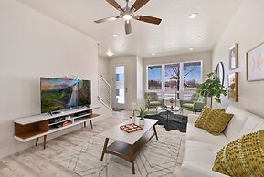 938 Jerome St Unit 2