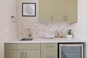 938 Jerome St Unit 2