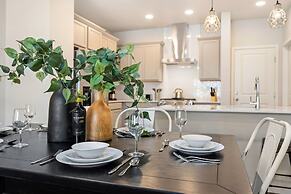 Modern Farmhouse Townhome – Great Central Location!