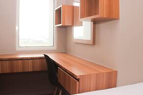 Fancy And Comfy 2Br Apartment At Springlake Summarecon