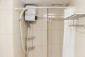 Fancy And Comfy 2Br Apartment At Springlake Summarecon