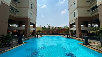 Comfort And Homey 3Br At Pesona Bahari Apartment