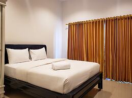 Fancy And Nice Studio At Tamansari The Hive Apartment