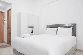 Minimalist And Cozy Studio Room At The Nest Puri Apartment