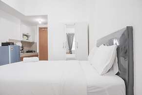 Minimalist And Cozy Studio Room At The Nest Puri Apartment