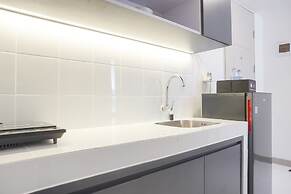 Restful 2Br Tokyo Riverside Pik 2 Apartment