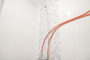 Restful 2Br Tokyo Riverside Pik 2 Apartment