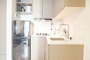 Comfort 2Br At Gold Coast Apartment