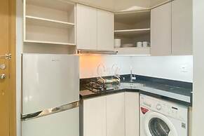 Elegant And Comfort 2Br Apartment At The Mansion Kemayoran