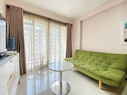 Homey And Cozy 2Br At Gateway Pasteur Apartment