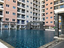 Best Choice And Spacey 2Br Apartment At Puncak Bukit Golf Surabaya