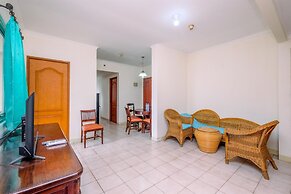 Homey Combined Unit 3Br Apartment At Mediterania Palace Residences