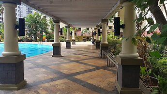 Homey Combined Unit 3Br Apartment At Mediterania Palace Residences