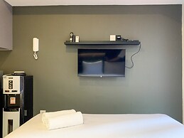 Minimalist And Restful Studio At Tokyo Riverside Pik 2 Apartment