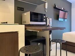 Minimalist And Restful Studio At Tokyo Riverside Pik 2 Apartment