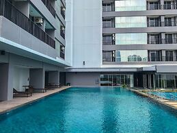Nice And Strategic 1Br At Ciputra World 2 Apartment