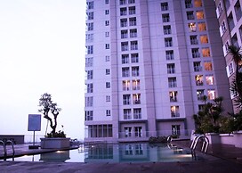 Deluxe And Cozy 2Br Apartment At Skyland City Jatinangor