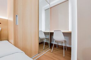 Luxury Studio At Serpong Garden Apartment