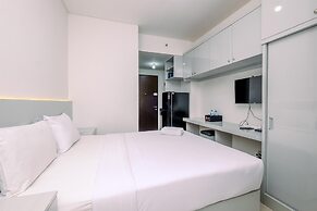 Cozy And Simply Look Studio Room At Transpark Cibubur Apartment