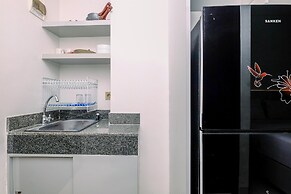 Cozy And Simply Look Studio Room At Transpark Cibubur Apartment