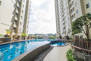 Fancy And Nice 2Br Apartment At Parahyangan Residence